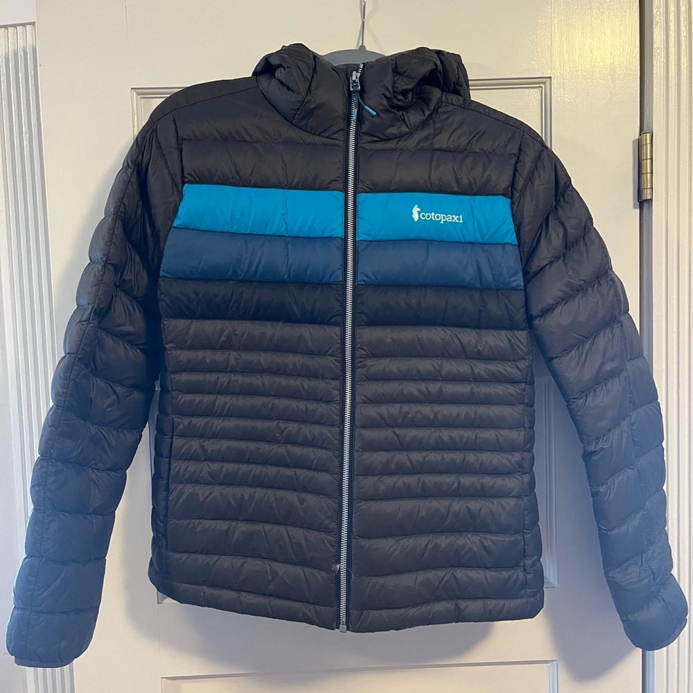 Cotopaxi Women’s Fuego Hooded Down Jacket